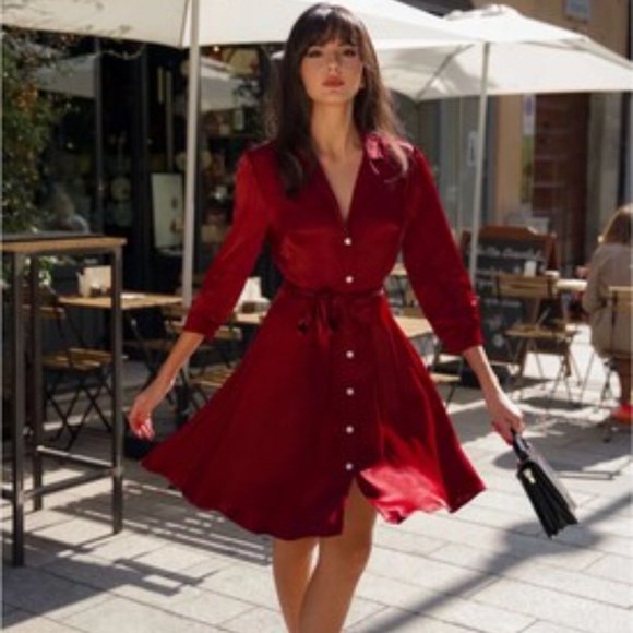 ISO *not for sale* Gaala Noelle Dress Red XS - Picture 1 of 1